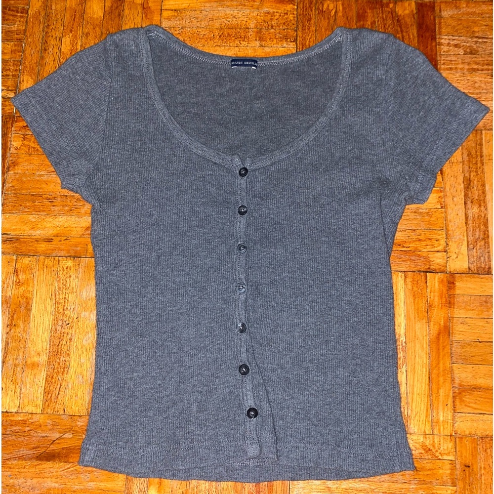 Brandy Melville Zelly Top